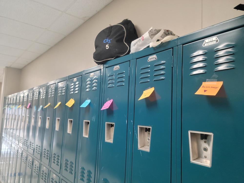Lockers with notes