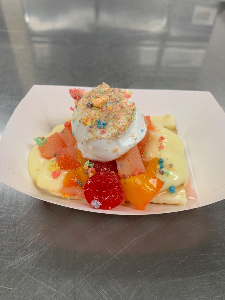 breakfast banana split